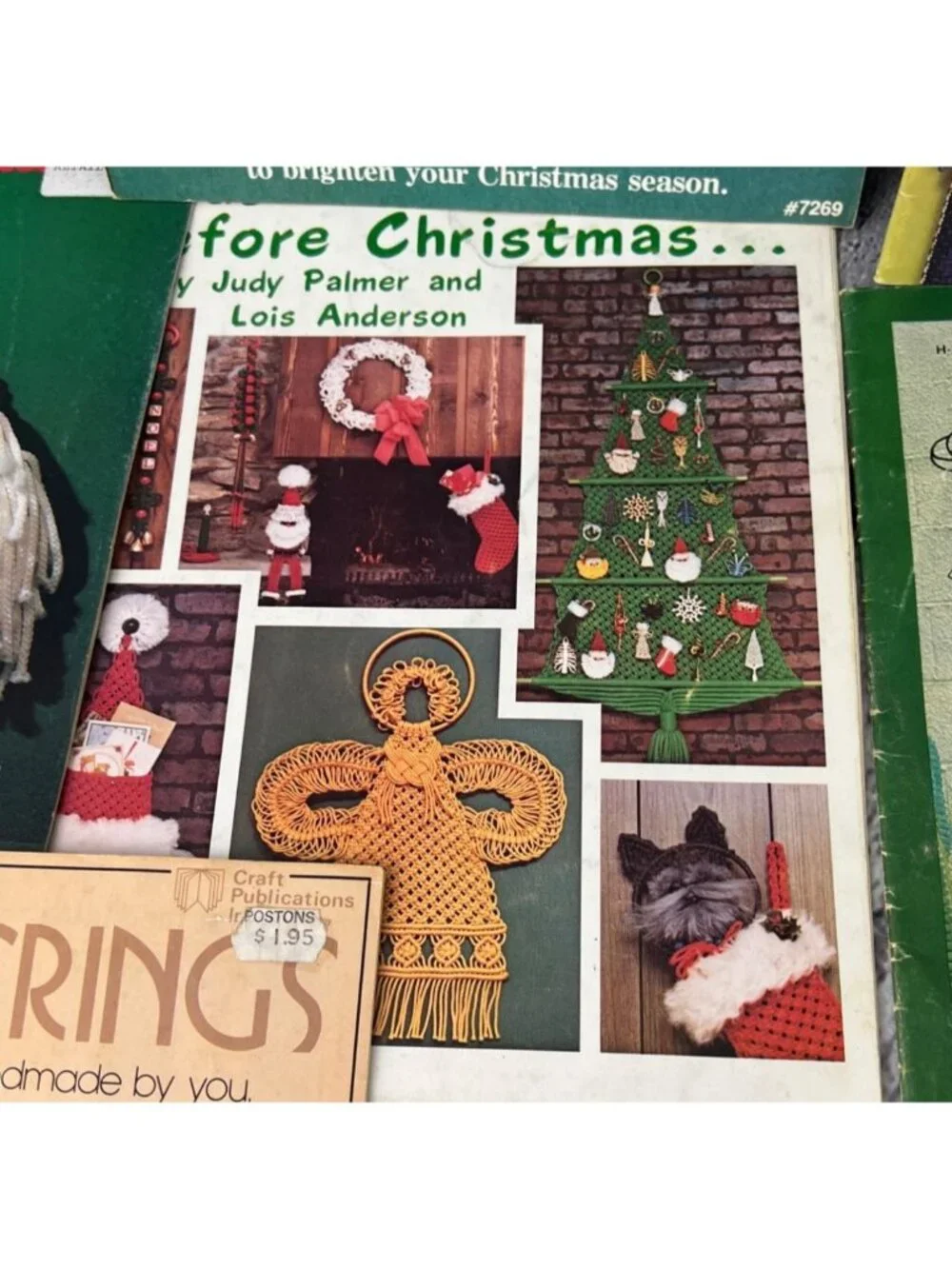 Vintage Macrame Pattern Books Handbags Plant Hangers Christmas Lot of 10 - Picture 14 of 14